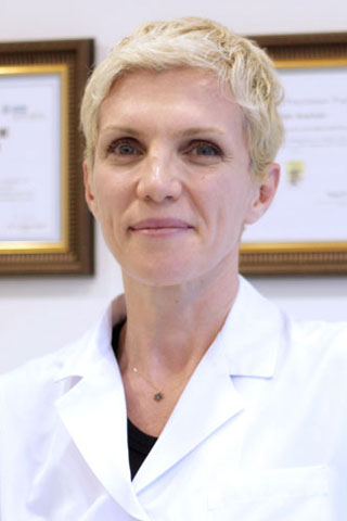 Dr. Tijen Acarkan